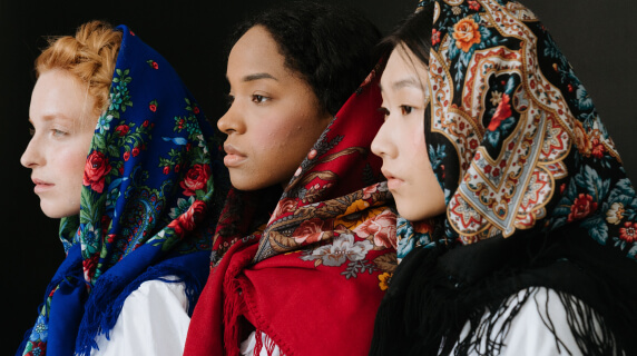 Girls in traditional clothing